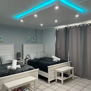 isla-verde-puerto-rico-two-full-beds.sanjuanpuertorico-hotels.com/